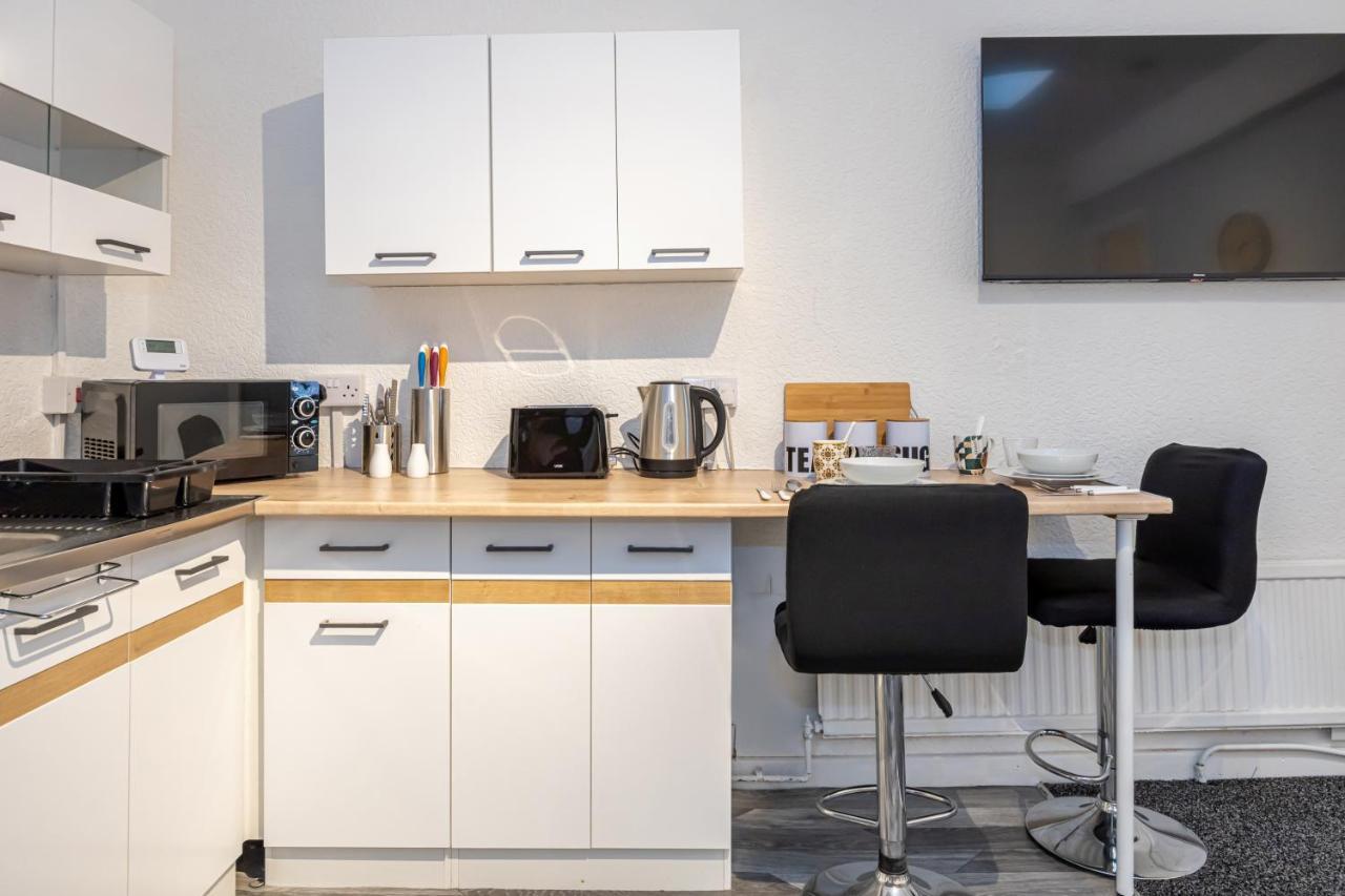 Apartment Flat In Greater