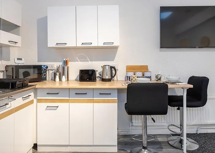 Flat In Greater Manchester